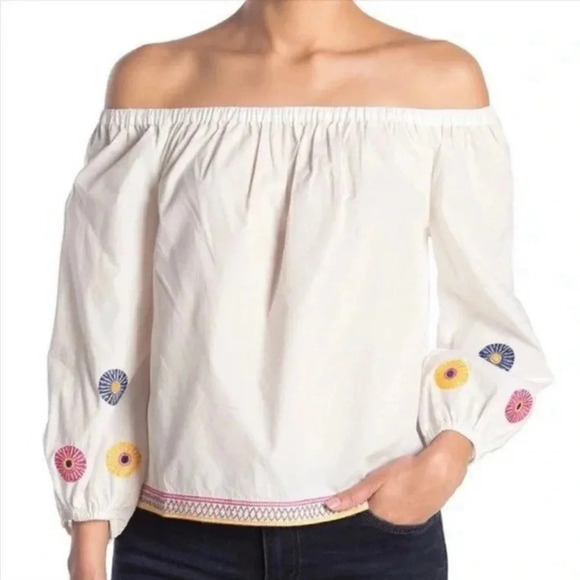 Madewell Tops - Madewell Embroidered Off-the-Shoulder White Top Floral Boho Crop Relaxed Fit